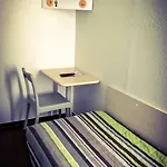 酒店 圣纳泽尔拉博勒青旅 *