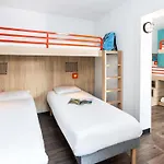 Hotelf1 Saint Nazaire La Baule * טריניאק
