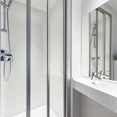 Hotelf1 Saint Nazaire La Baule Hotel Trignac