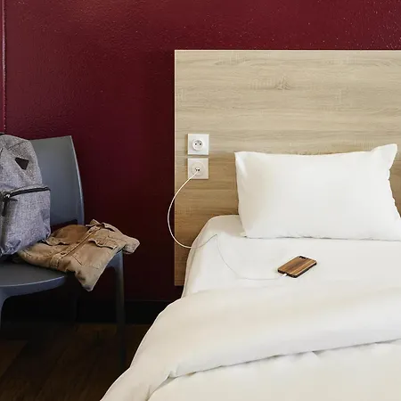 Hotelf1 Saint Nazaire La Baule *