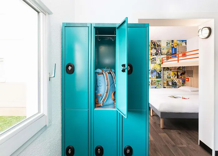 Hotelf1 Saint Nazaire La Baule