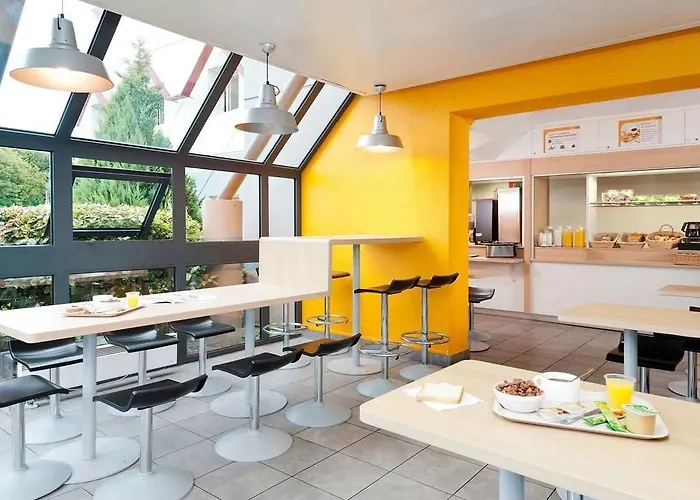 Hotel Hotelf1 Saint Nazaire La Baule *